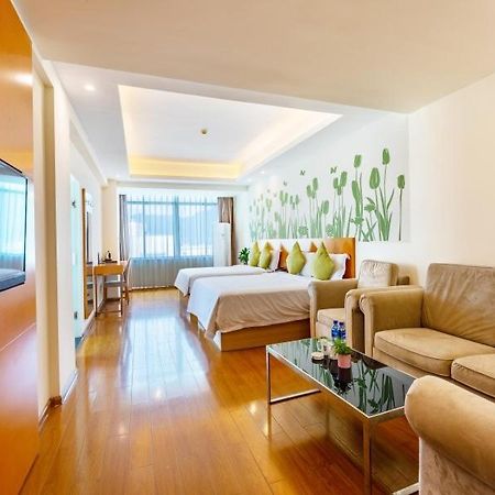 Greentree Alliance Sanya Jiyang District Yalongwan Road Hotel Exterior foto